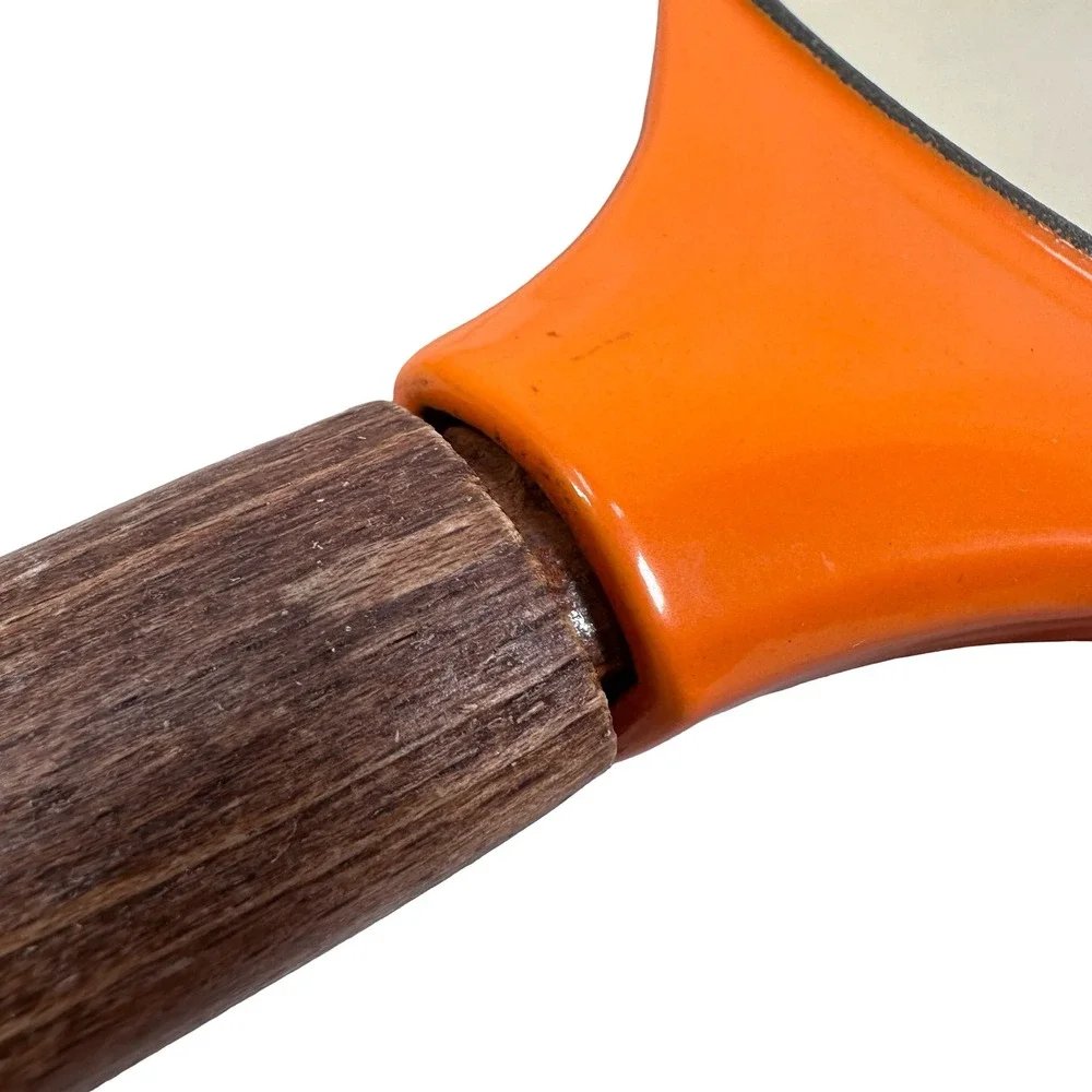 Le Creuset **there some